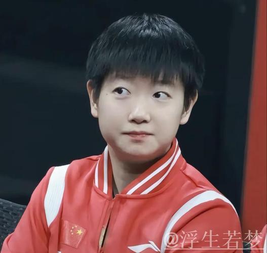 国乒新队员定妆照发布：孙颖莎甜美灵动，梁靖崑瘦身显气质